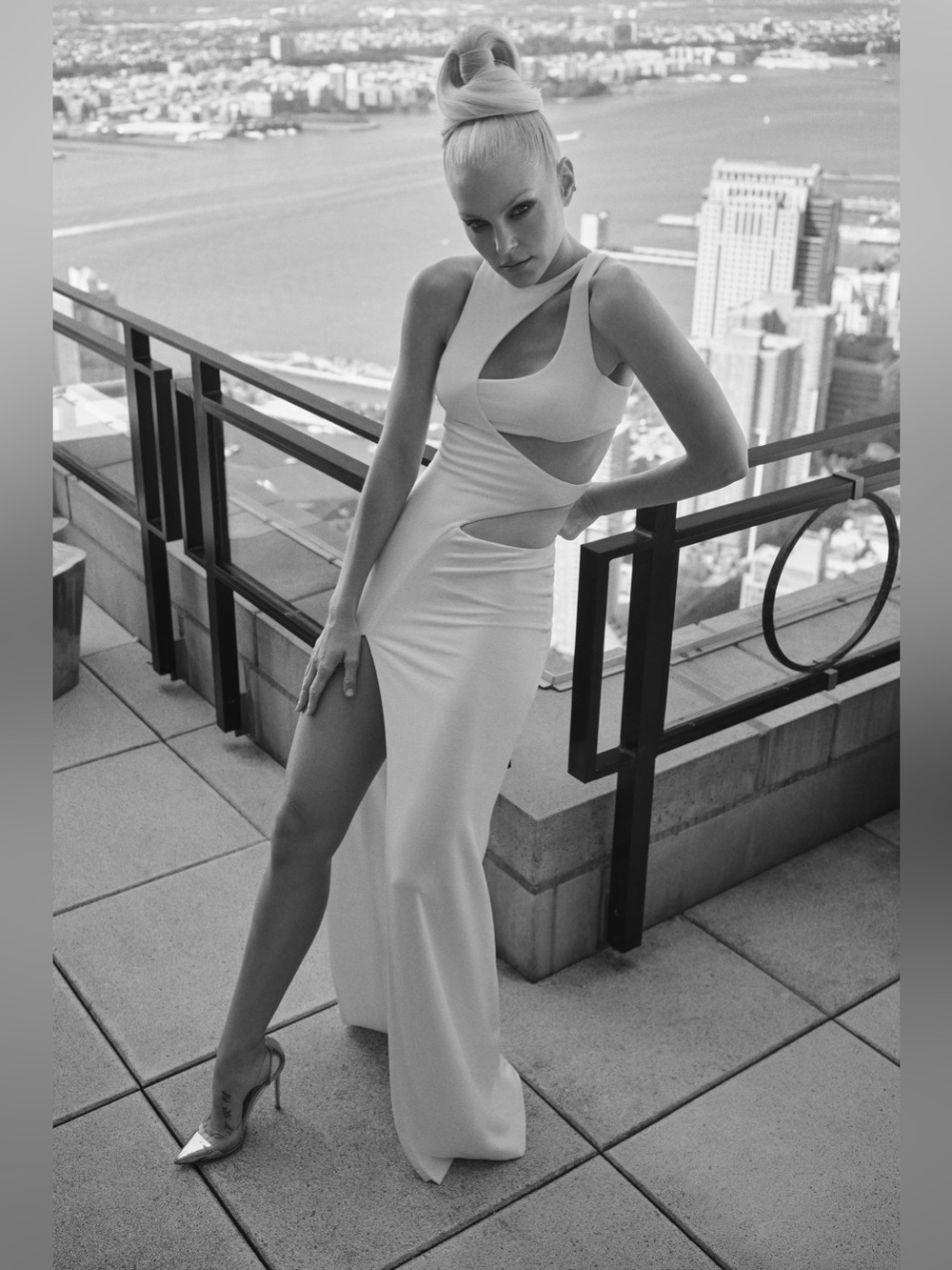 Dundas Apollonia Dress in White 40IT/4 US